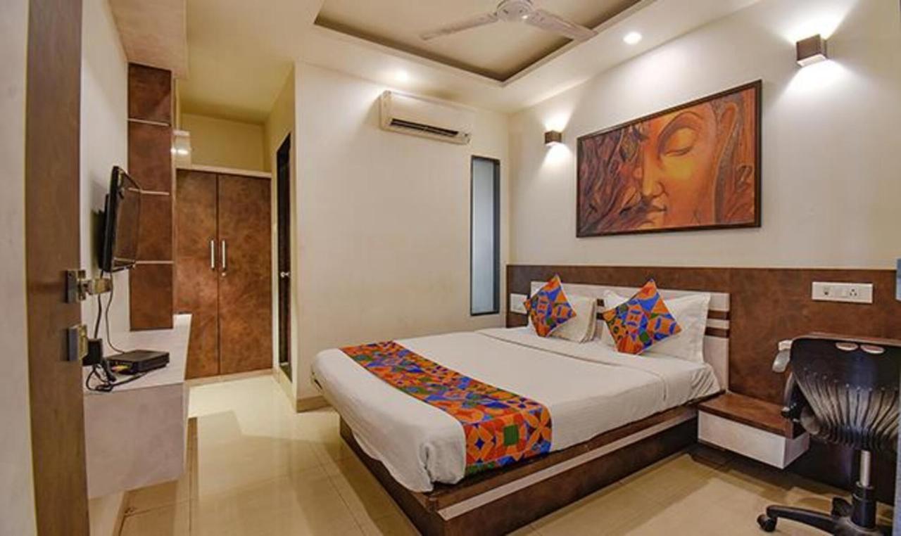 Fabhotel Royce Studio Apartments - Nr Pune International Airport Kültér fotó