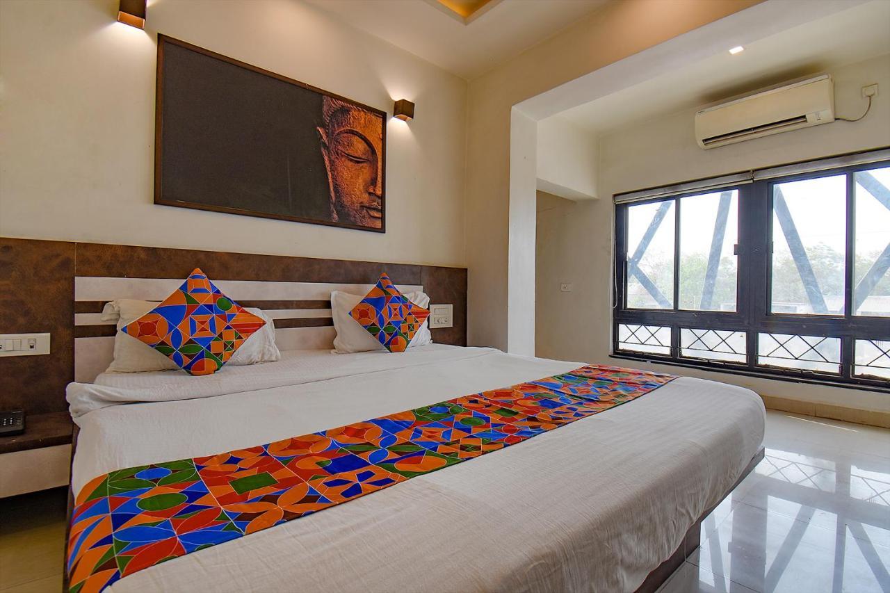 Fabhotel Royce Studio Apartments - Nr Pune International Airport Kültér fotó